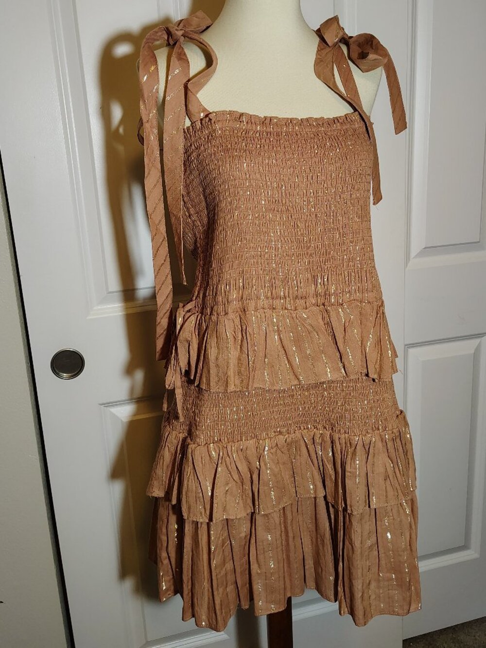 House of Harlow 1960 Corrine Smocked Dress Tea Rose Gold Fairy Tiered Princess